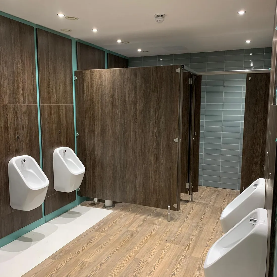 Urinals and toliet cubicles