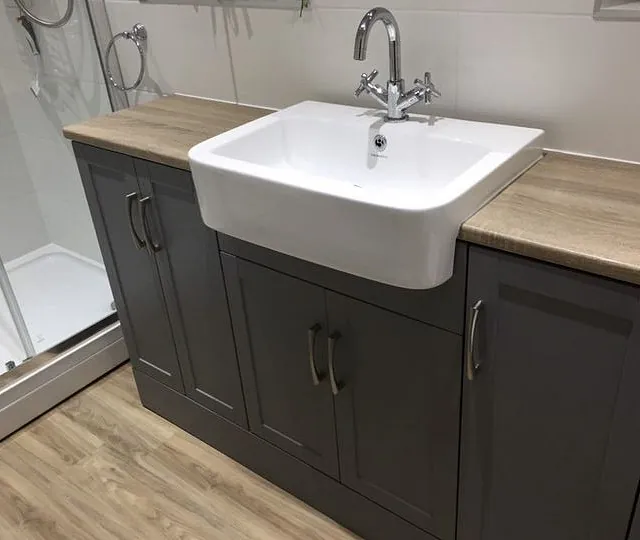 Wash basin in shower room